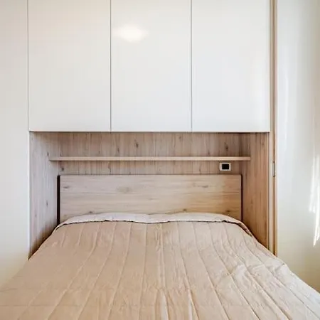 Apartment Casa Robutti A